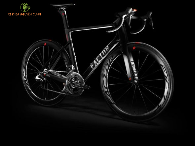 Factorkhẳng định vị thế trong thế giới xe đạp hiệu suất cao, đặc biệt ở phân khúc Road Bike và khung sườn carbon cao cấp